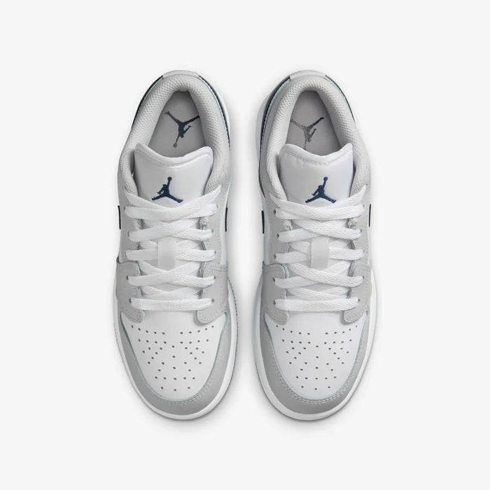 Junior Jordan 1 Low Shoe