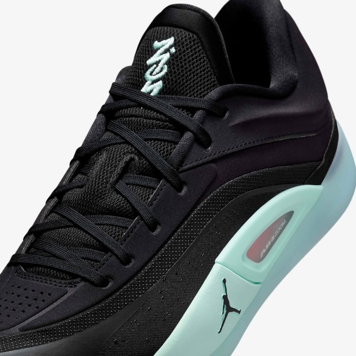 Mens Jordan Zion 4 Basketball Shoe