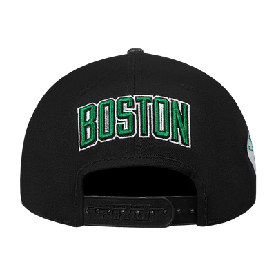 Mens Boston Celtics Classic Logo Snapback Cap