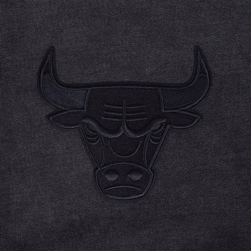 Mens Chicago Bulls Washed Classic Sweatshirt