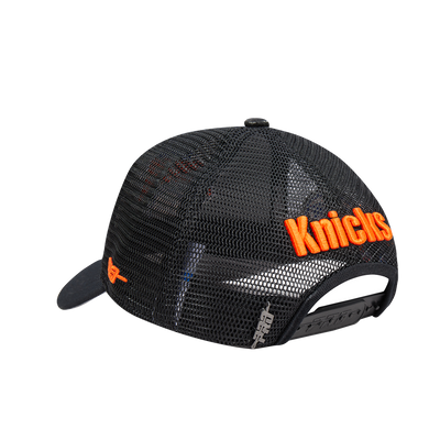 Mens New York Knicks Classic Trucker Cap