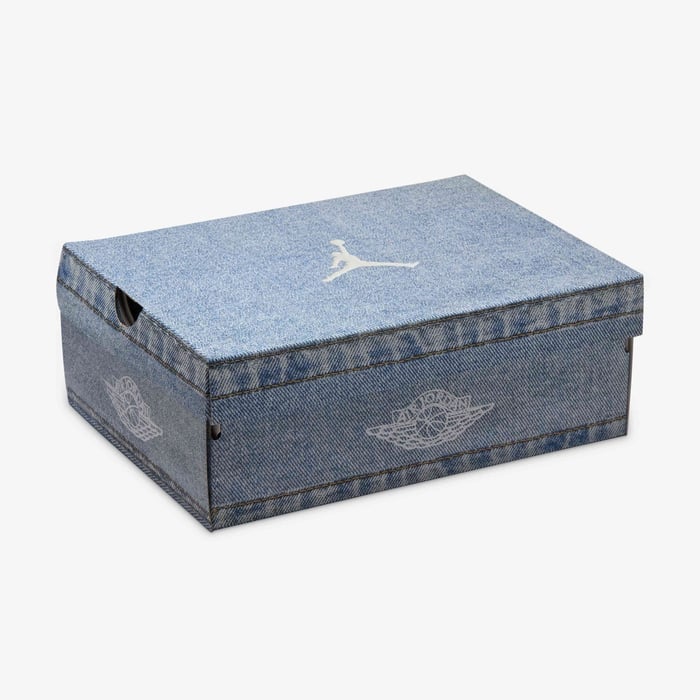 Womens Air Jordan 1 Low SE Shoe