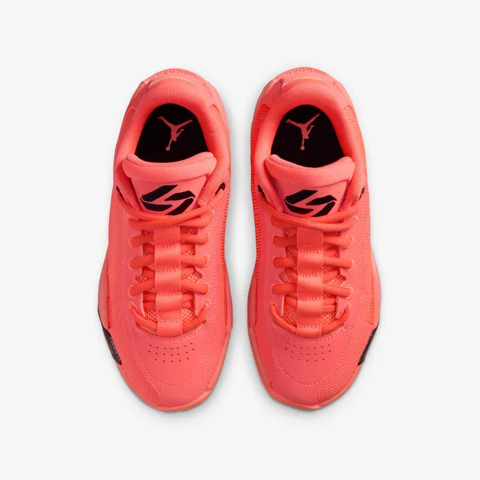 Junior Luka .77 Basketball Shoe