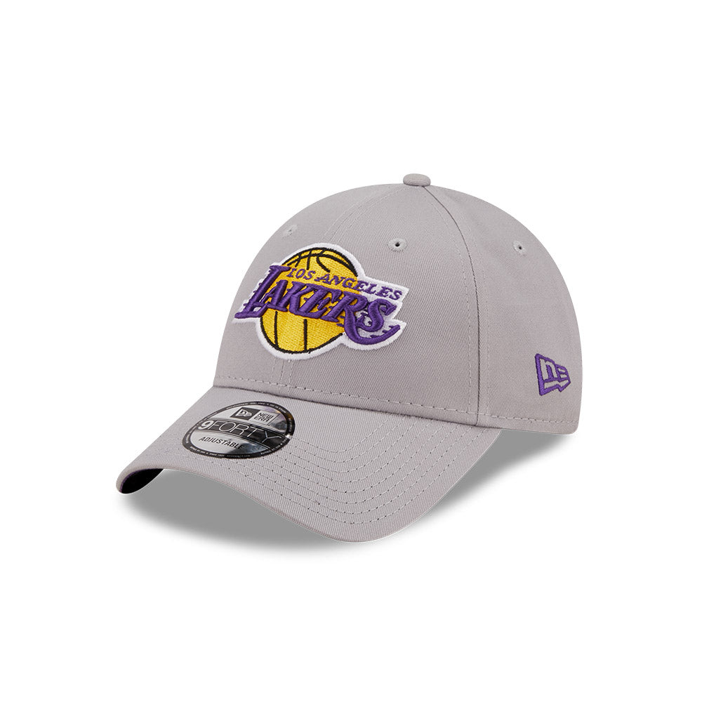 Los Angeles Lakers NBA Essential 9forty Adjustbale Cap