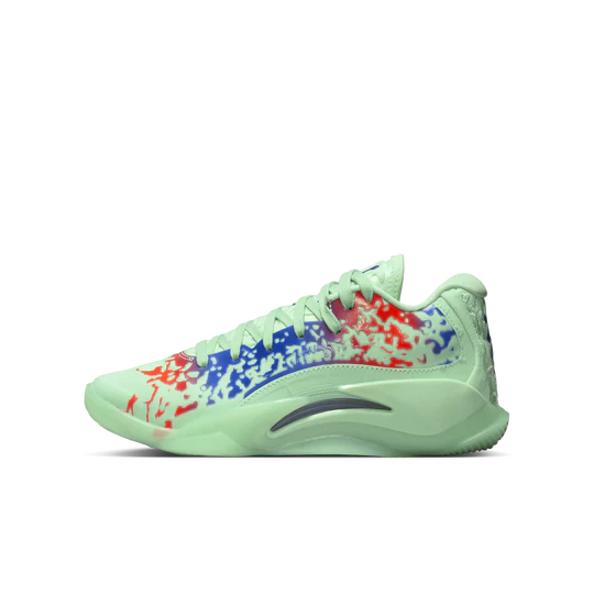 Boys Zion Williamson MUD Basketball Shoe
