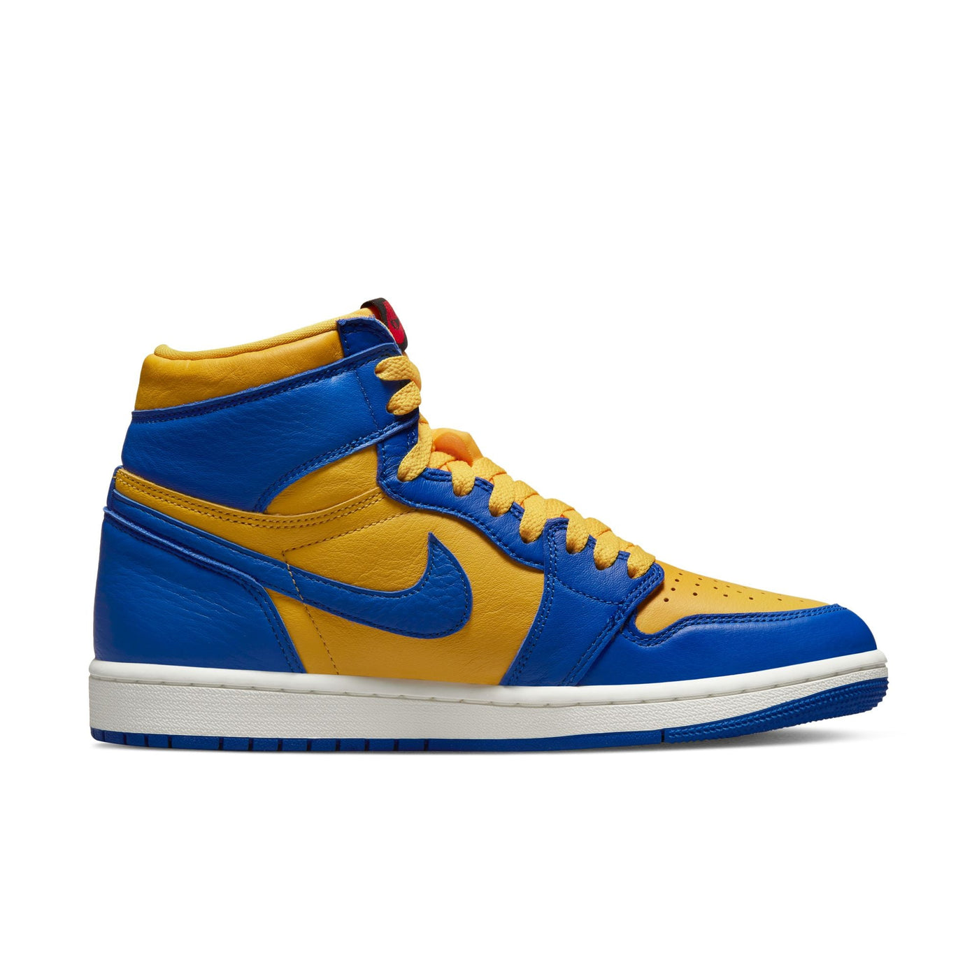 Womens Air Jordan 1 Retro Hi RMSTD Shoes